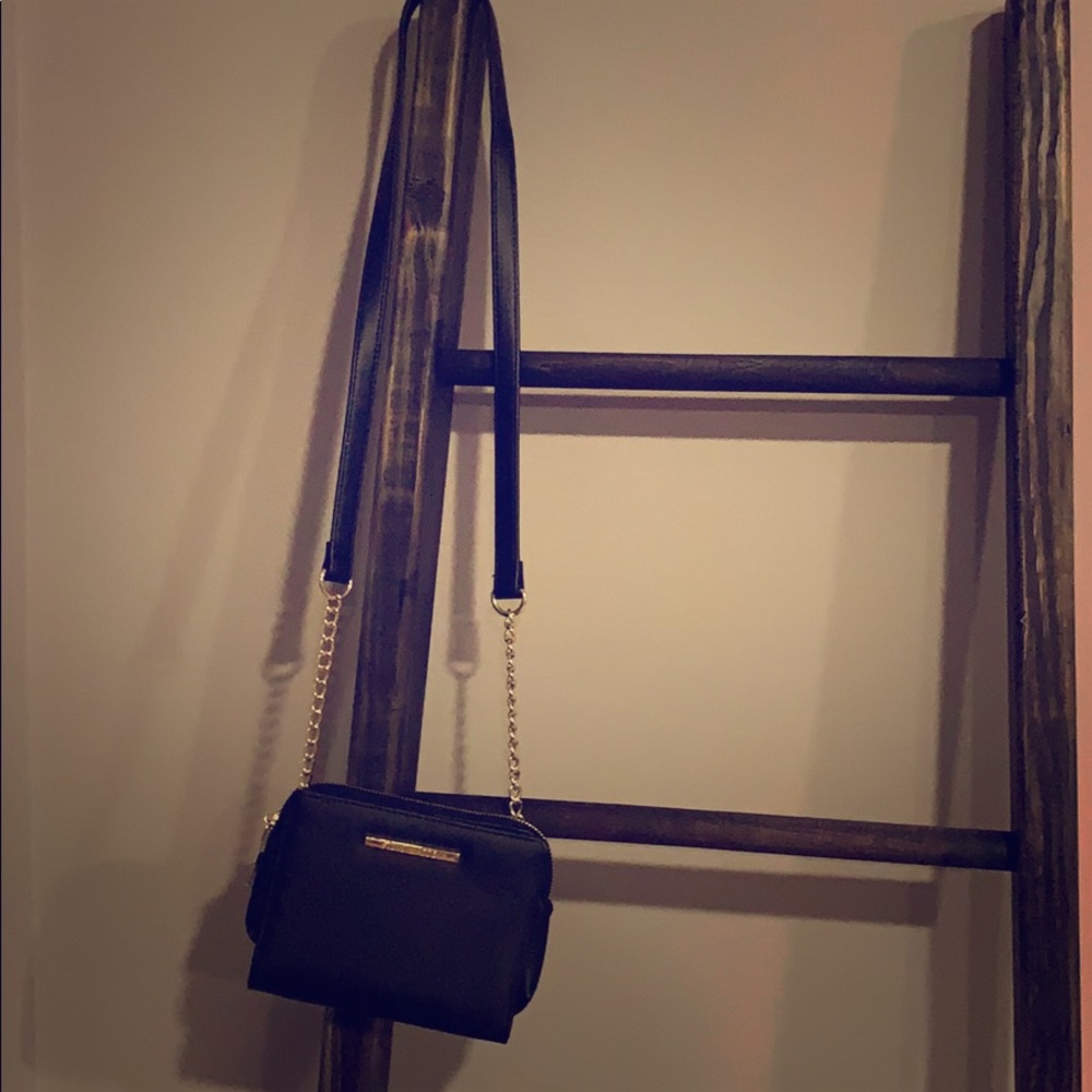 Steve Madden cross body bag
